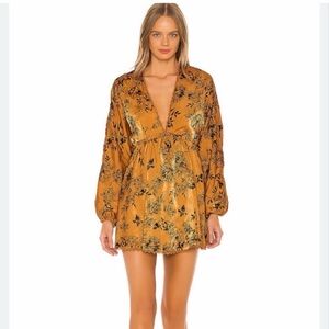 NWT Lumiere S Boho terra cotta Floral Romper W/Tassels Open Sleeve Elastic Cuffs